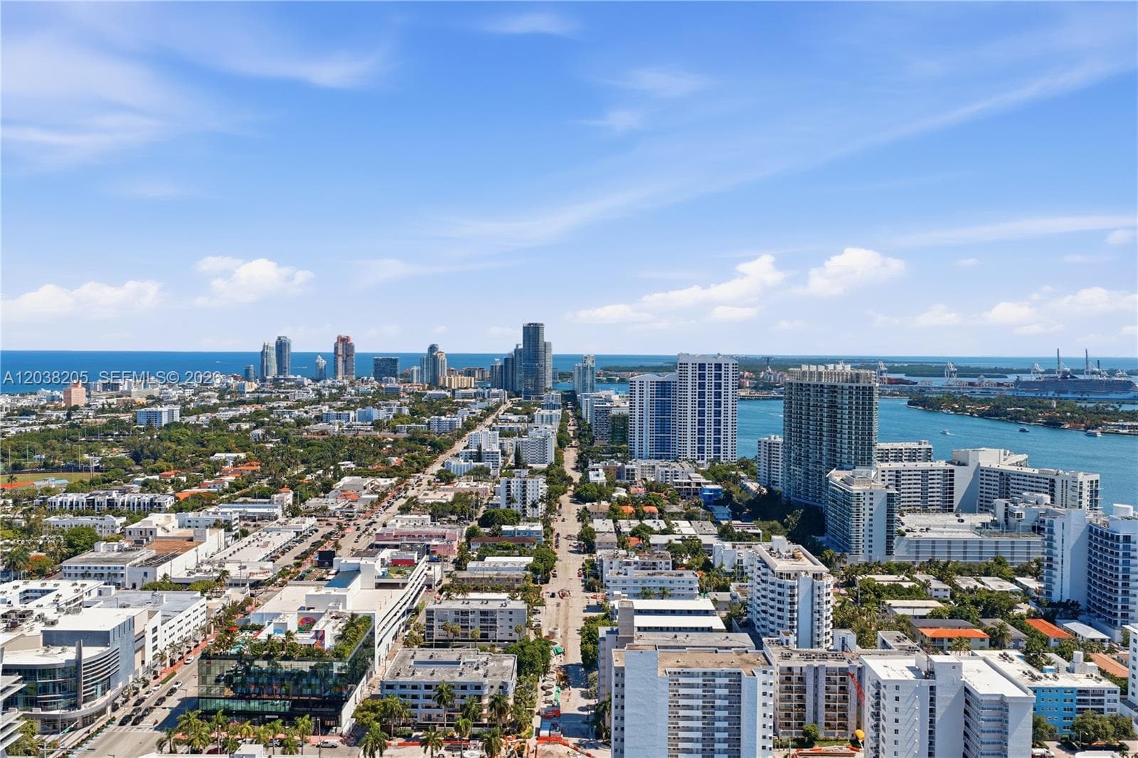 A12038205 — Miami Beach — 31