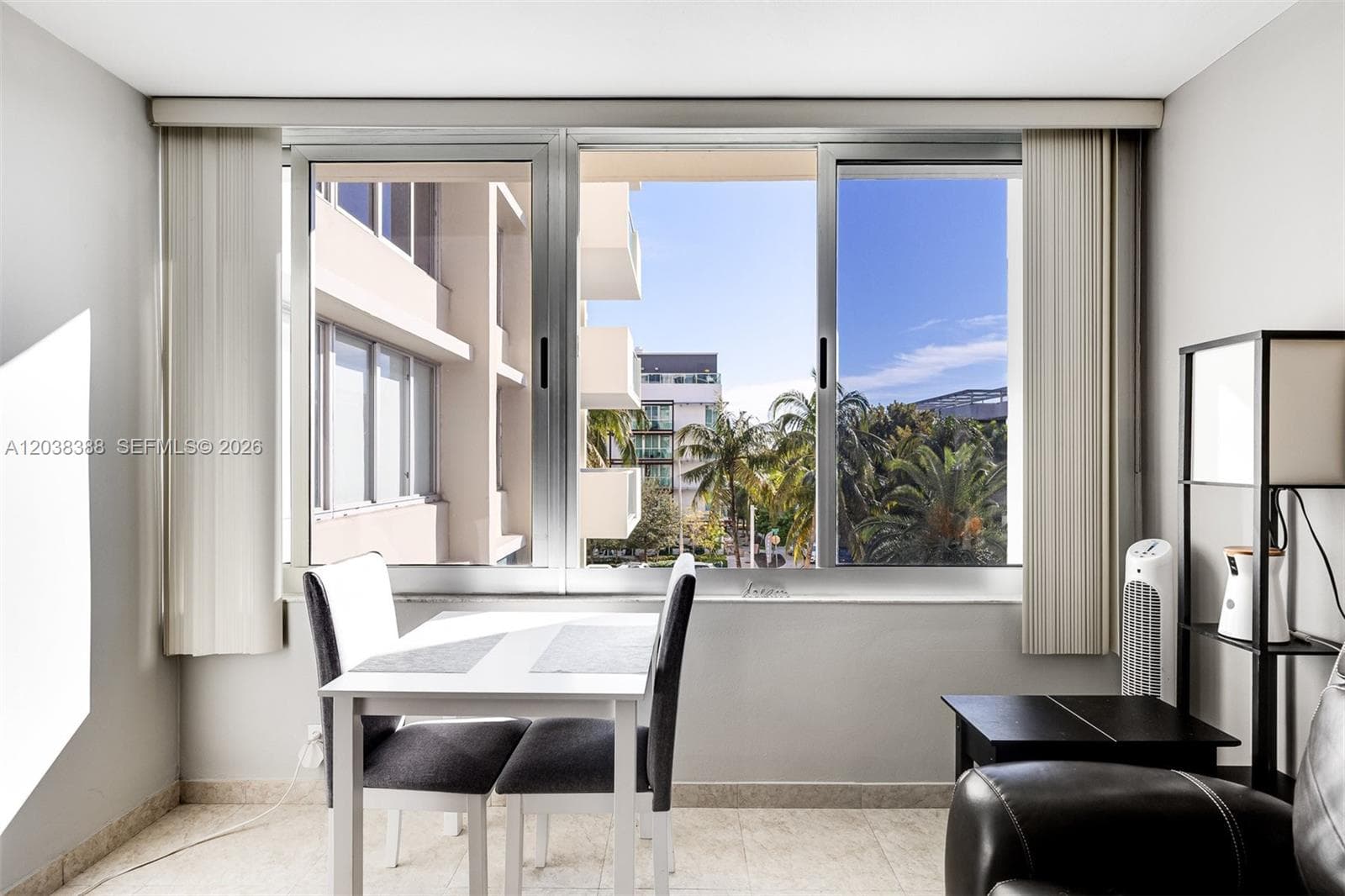 A12038388 — Miami Beach — 21