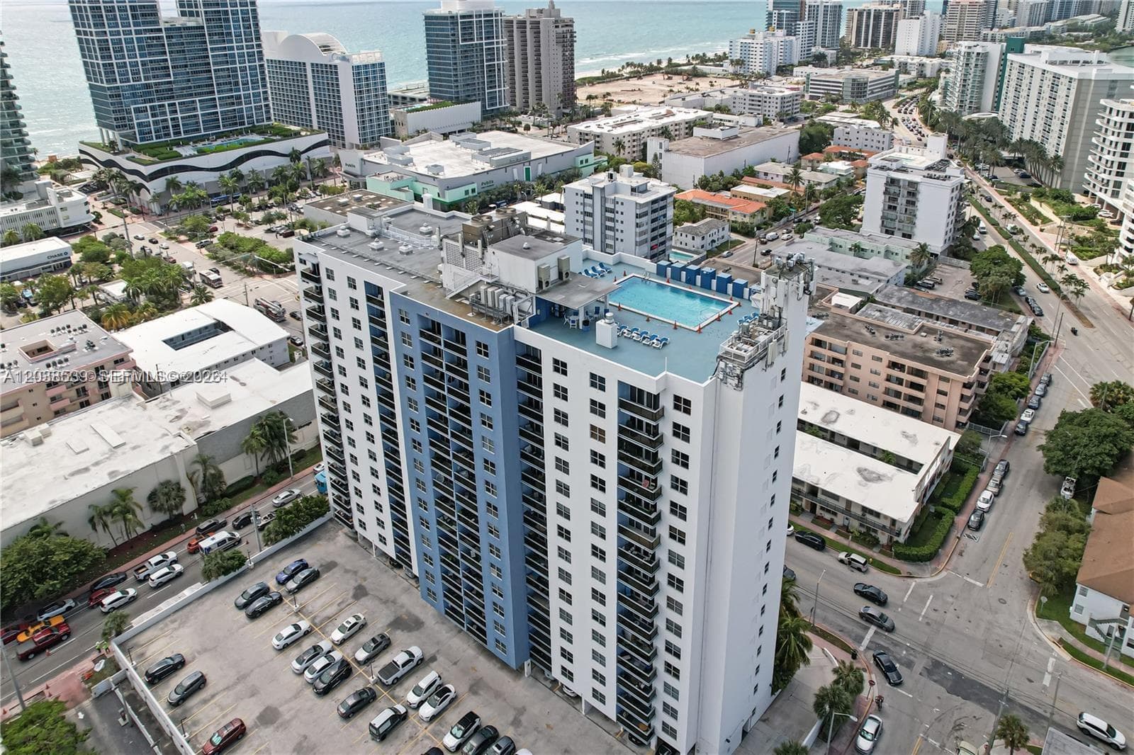 A12038539 — Miami Beach — 2