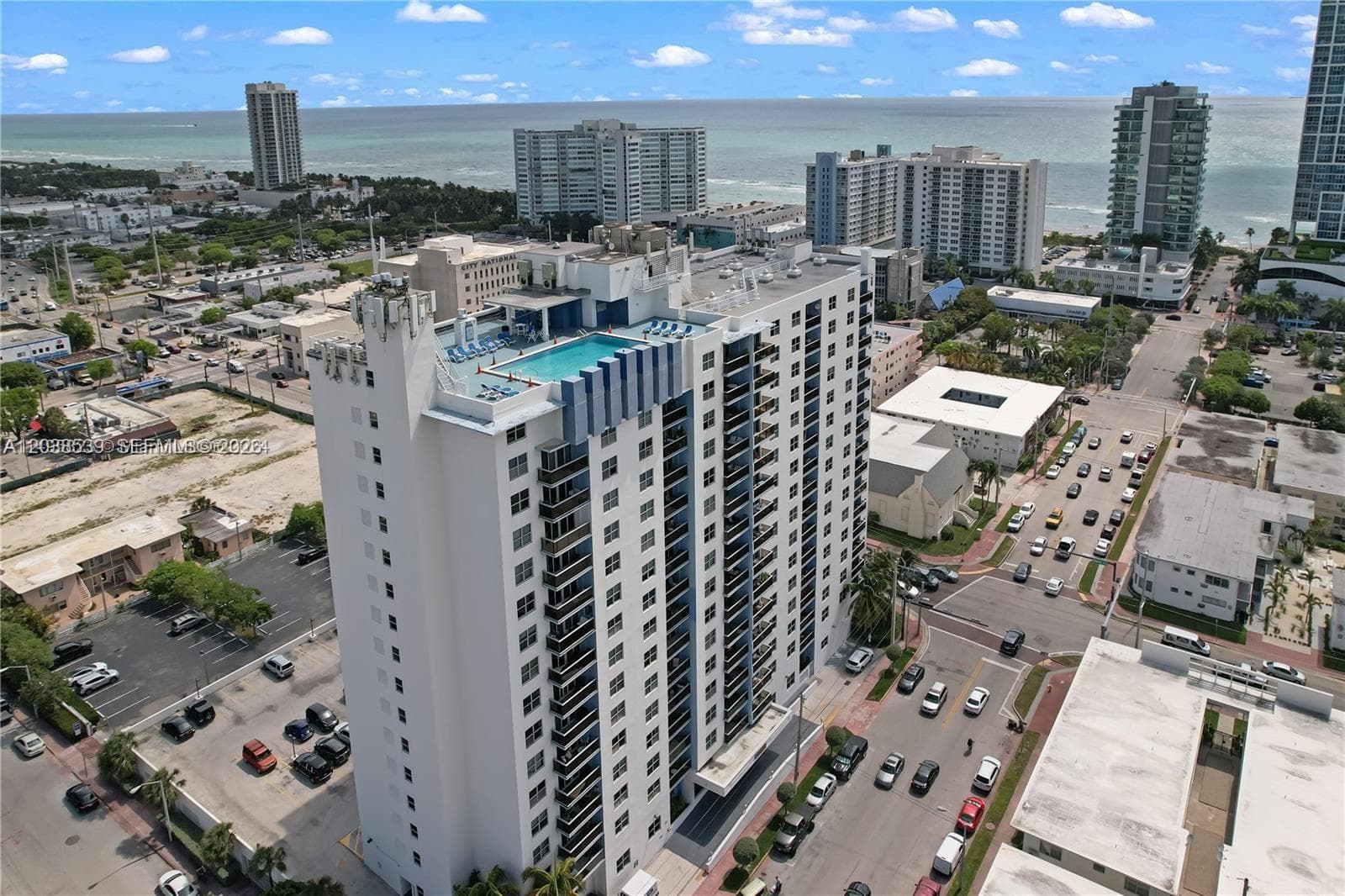 A12038539 — Miami Beach