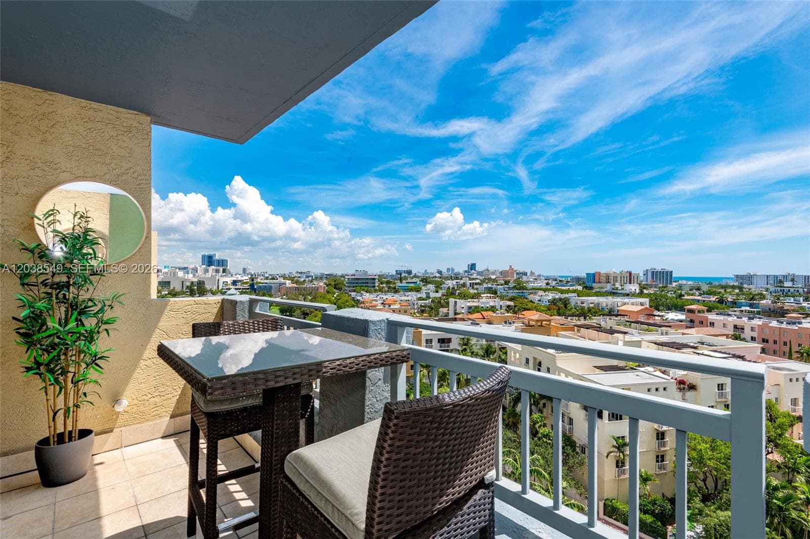 A12038549 — Miami Beach — 26