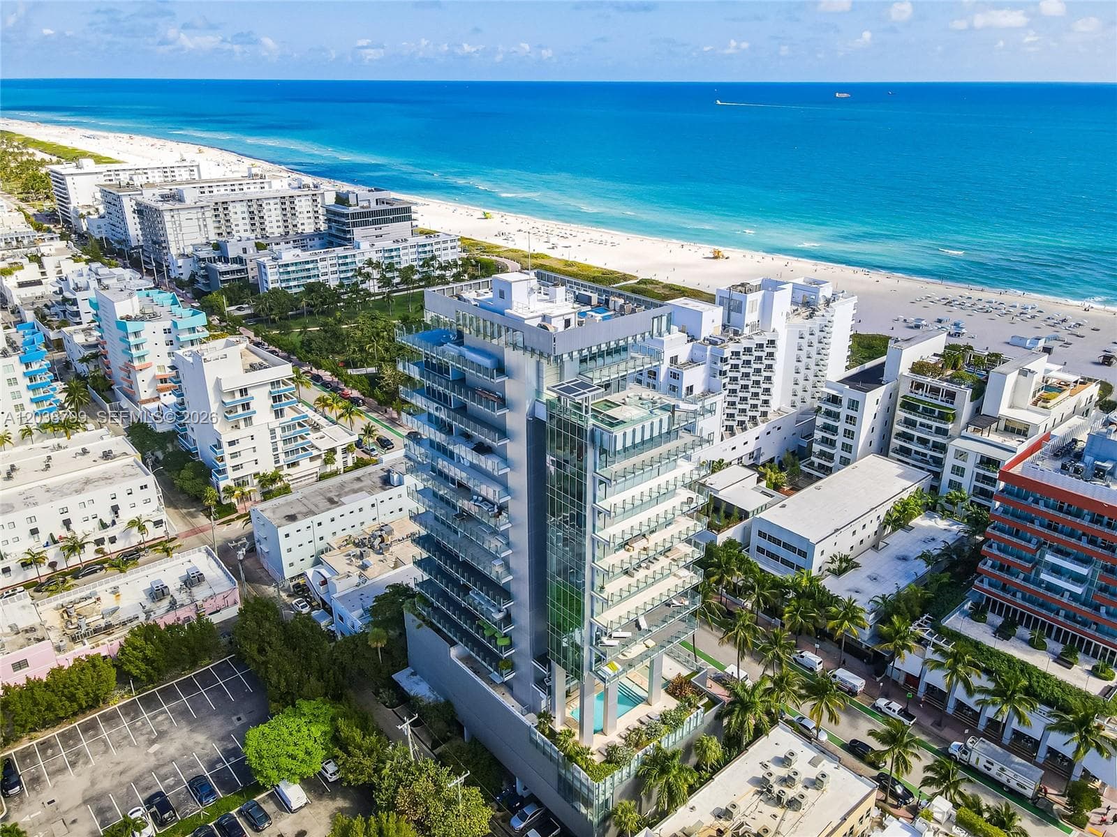 A12038799 — Miami Beach — 34
