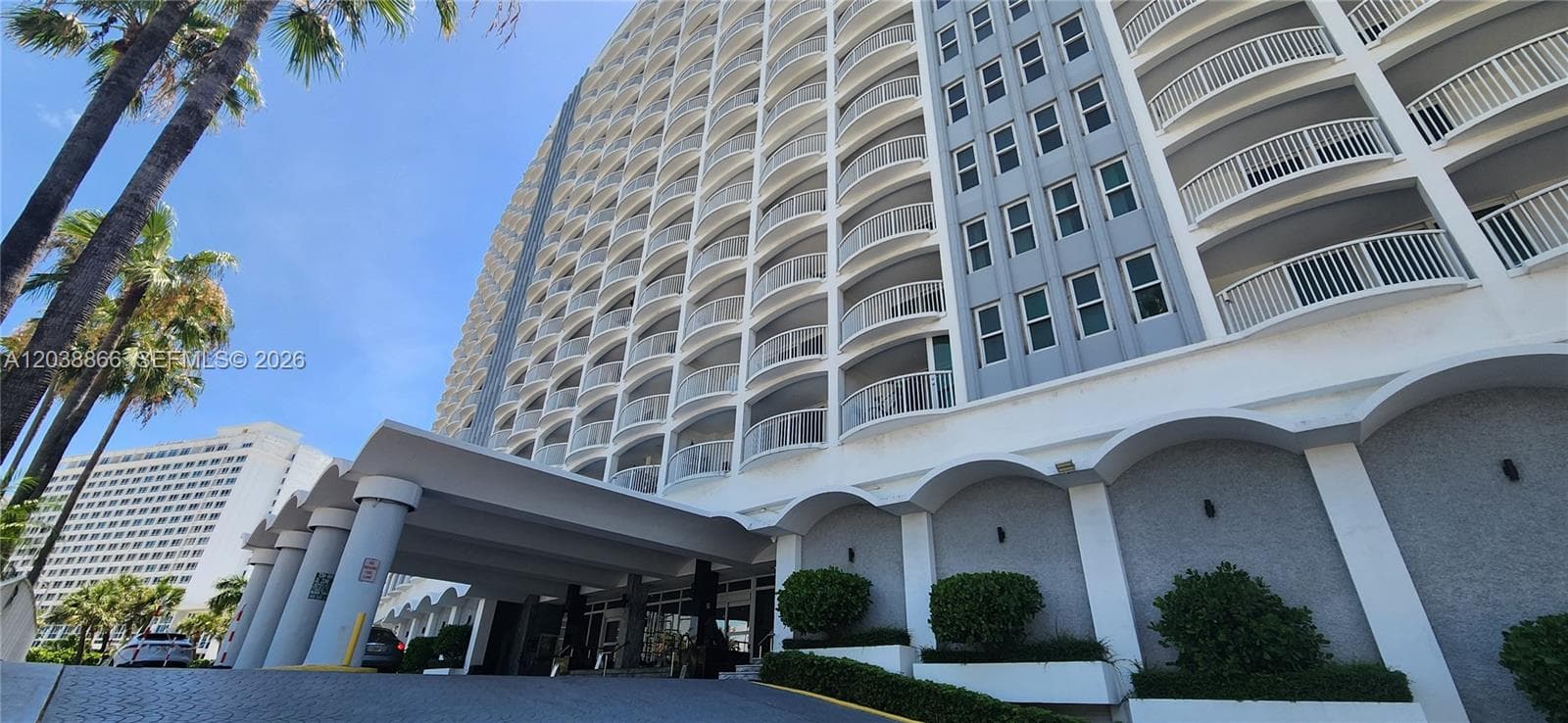 A12038866 — Miami Beach — 2