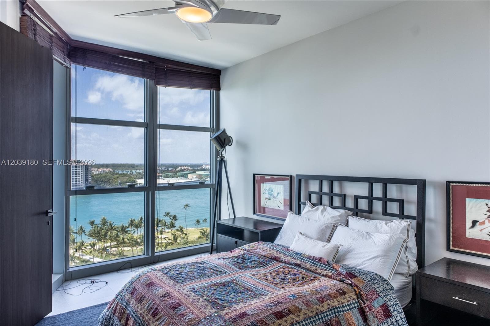 A12039180 — Miami Beach — 23