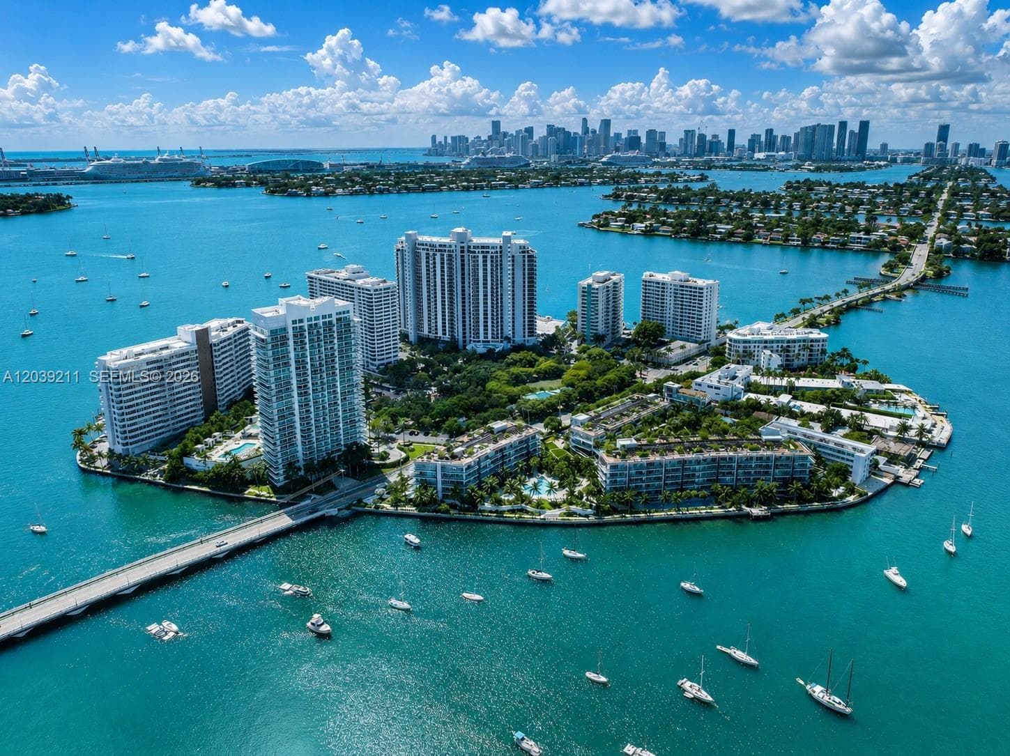 A12039211 — Miami Beach — 47