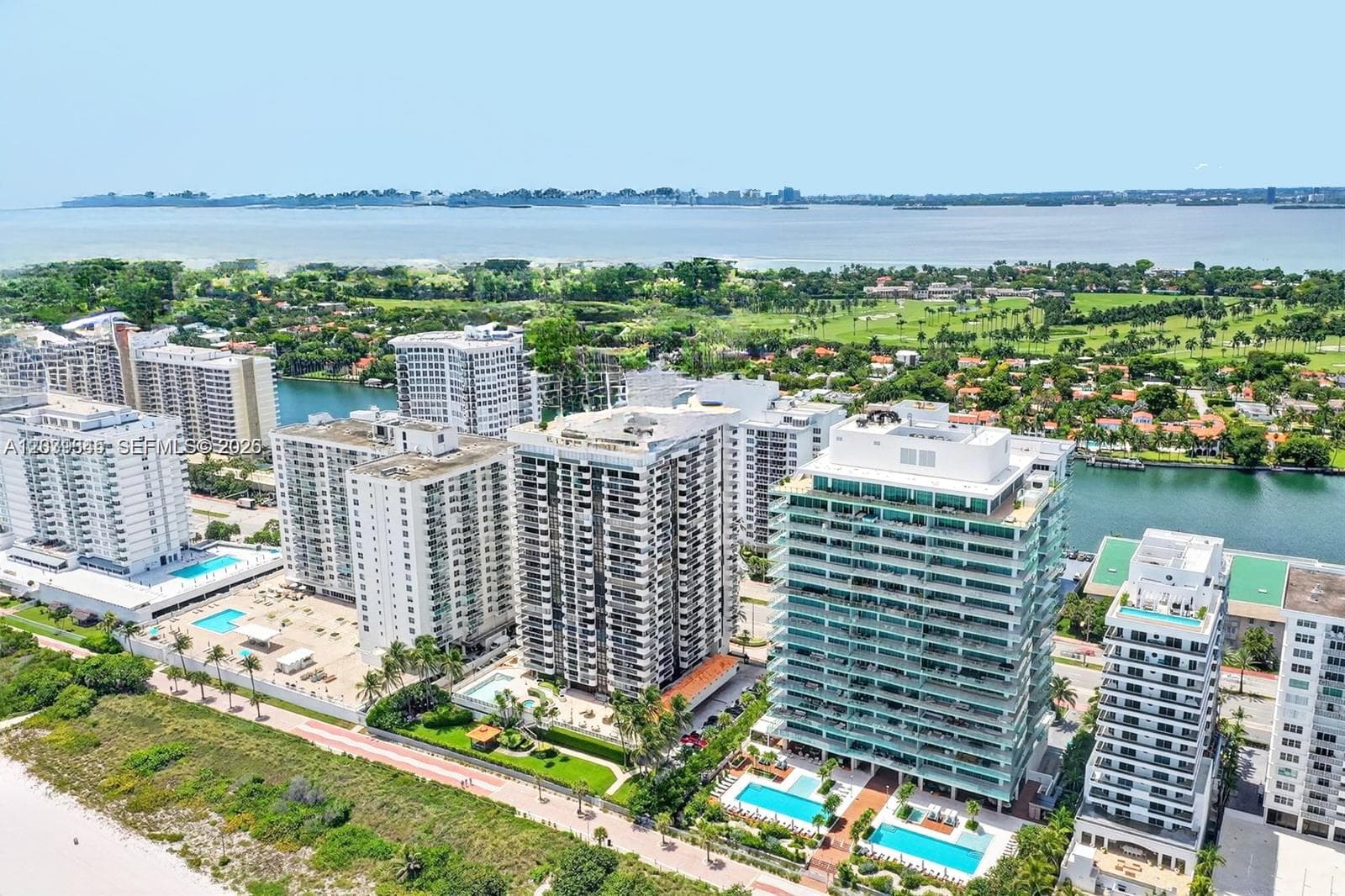 A12039345 — Miami Beach