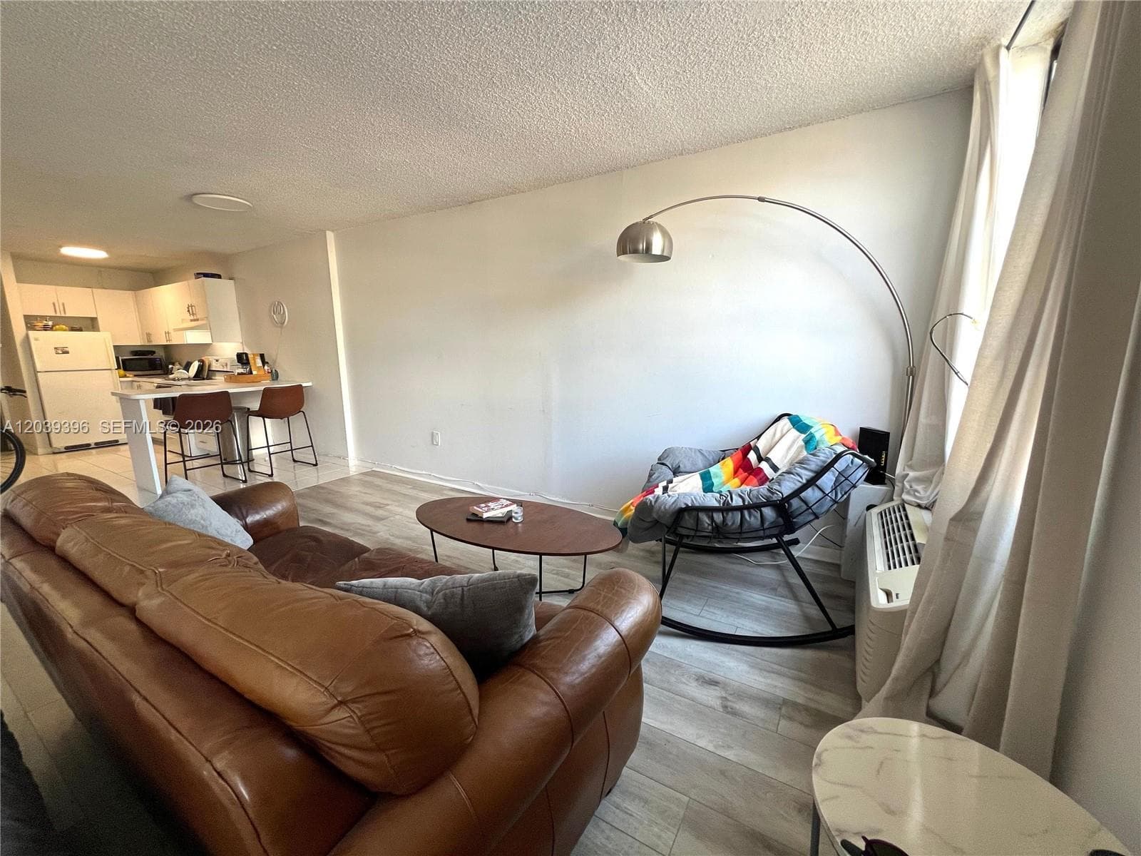 A12039396 — Miami Beach — 8