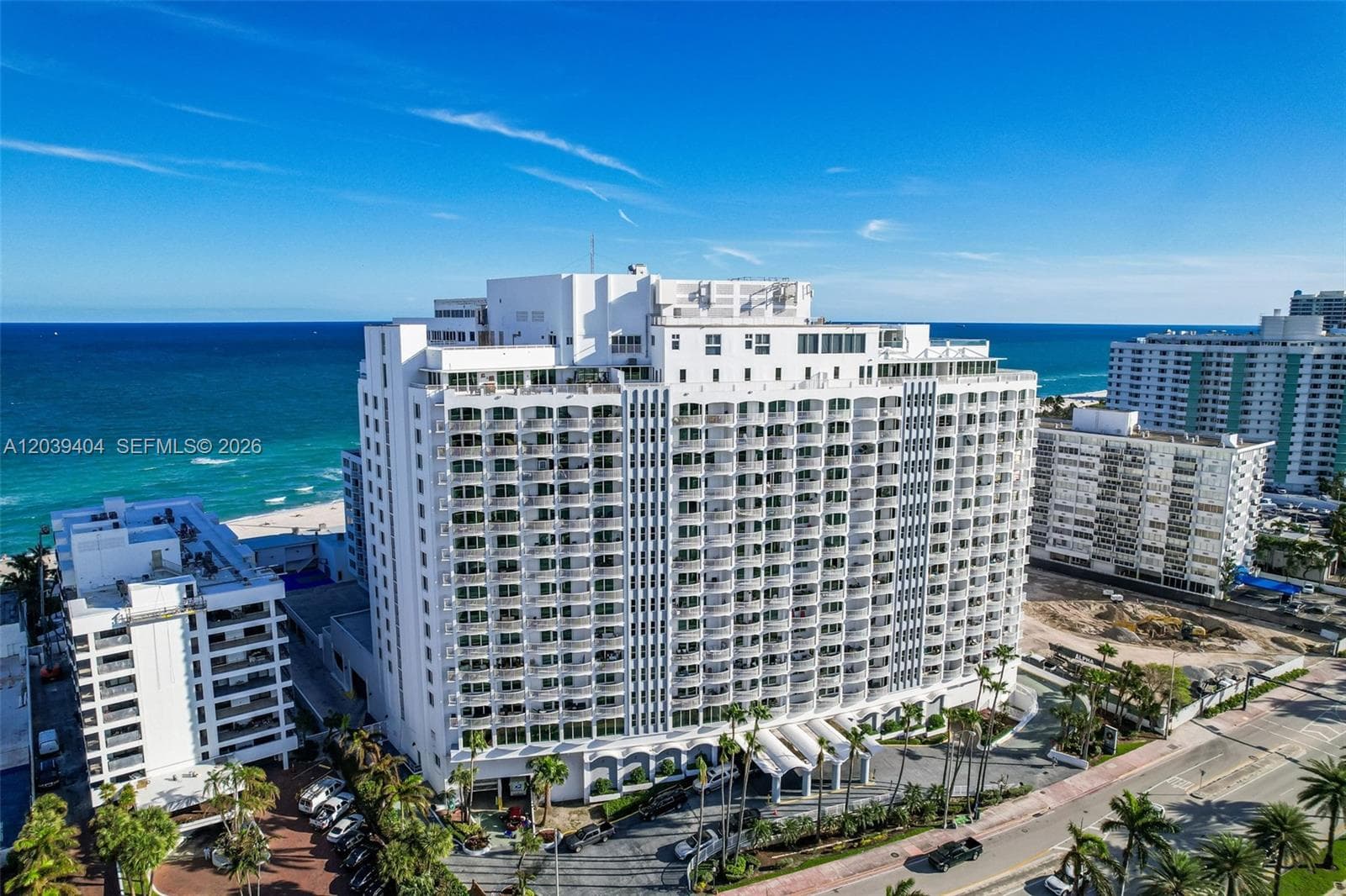 A12039404 — Miami Beach — 22