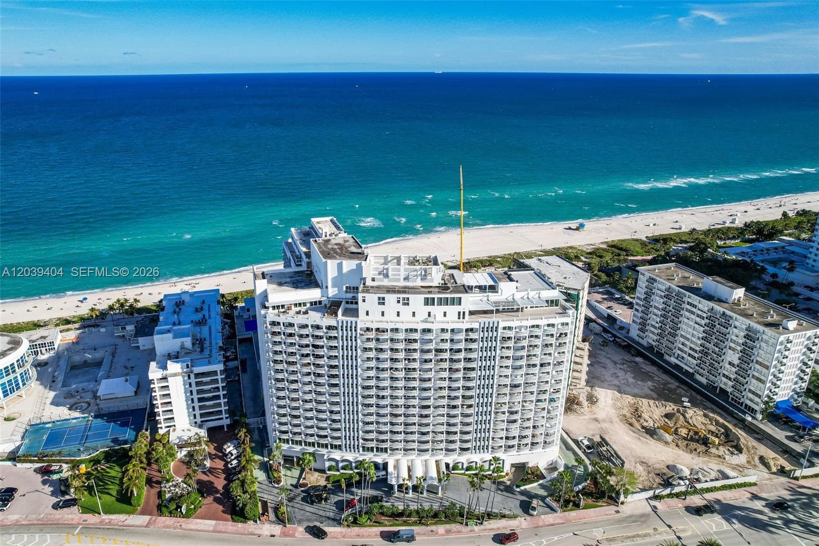 A12039404 — Miami Beach