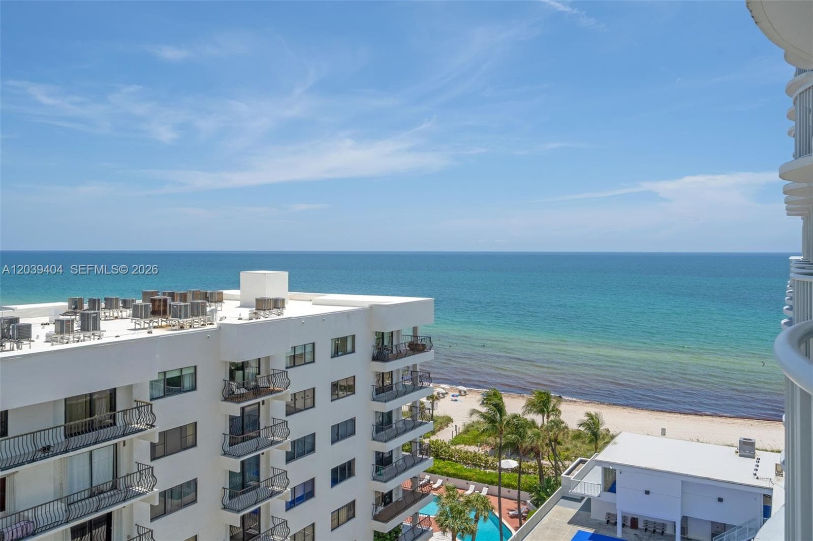 A12039404 — Miami Beach — 20