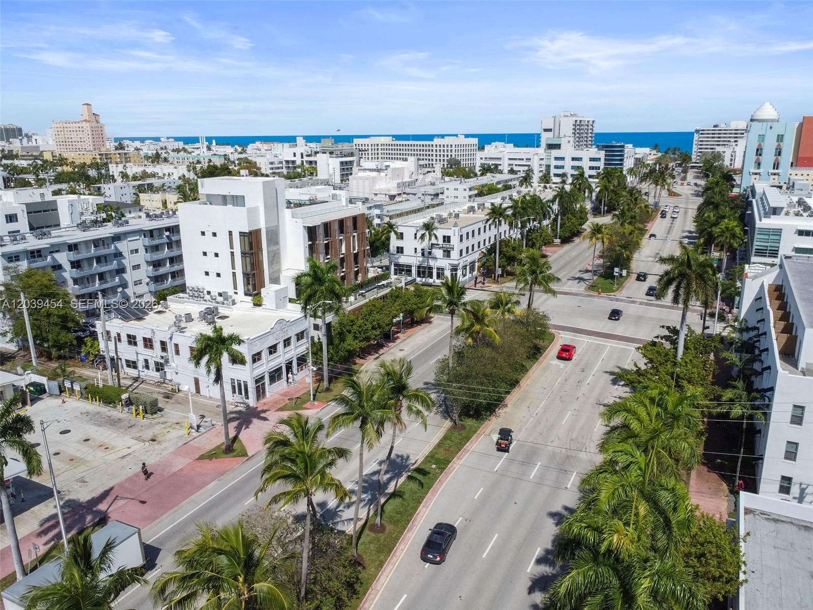 A12039454 — Miami Beach — 3