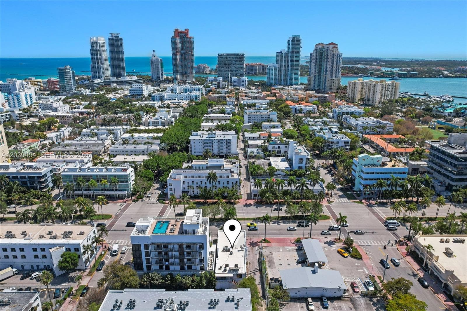 A12039454 — Miami Beach — 30
