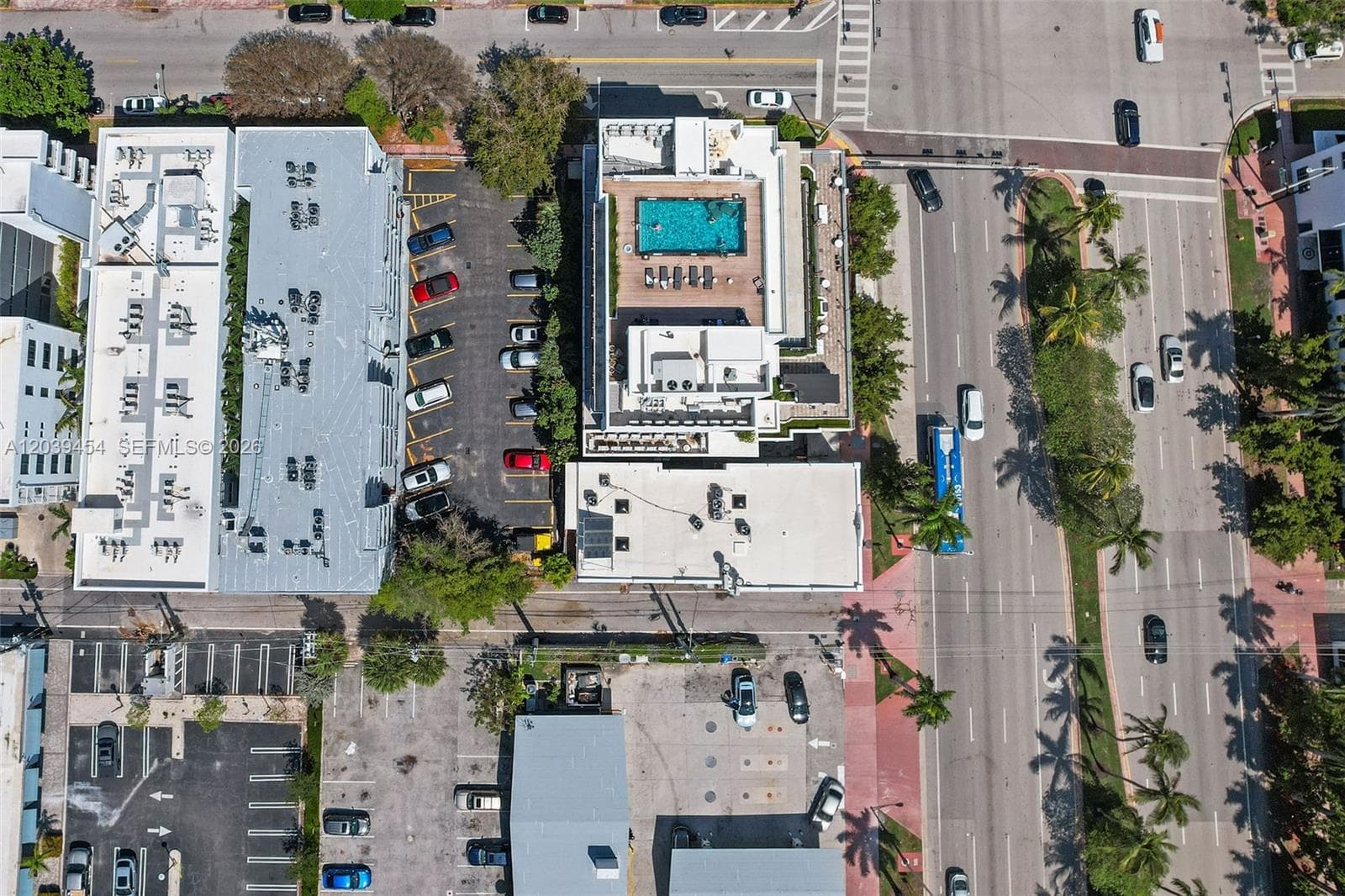 A12039454 — Miami Beach — 34