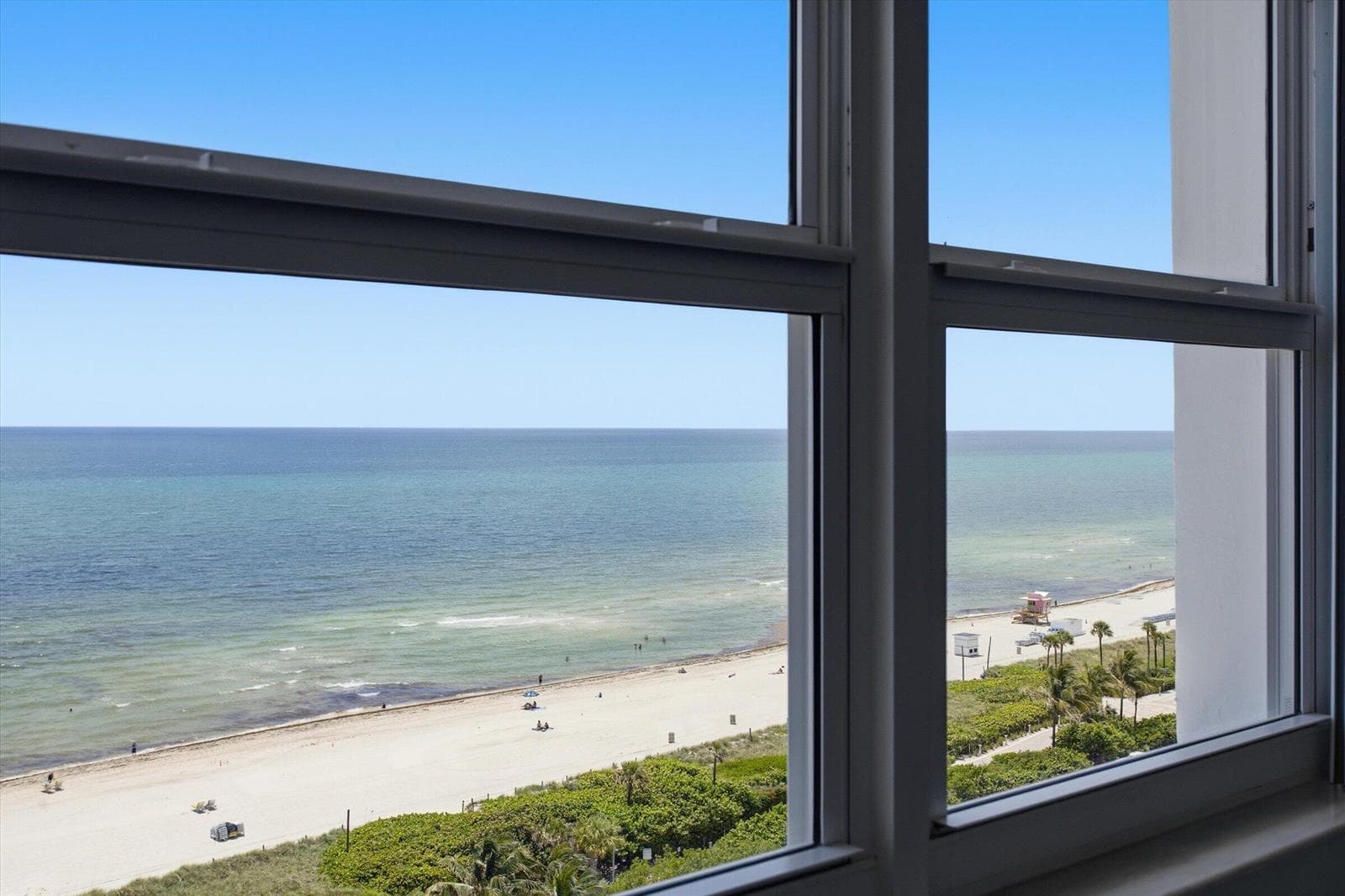 B26042724 — Miami Beach — 4