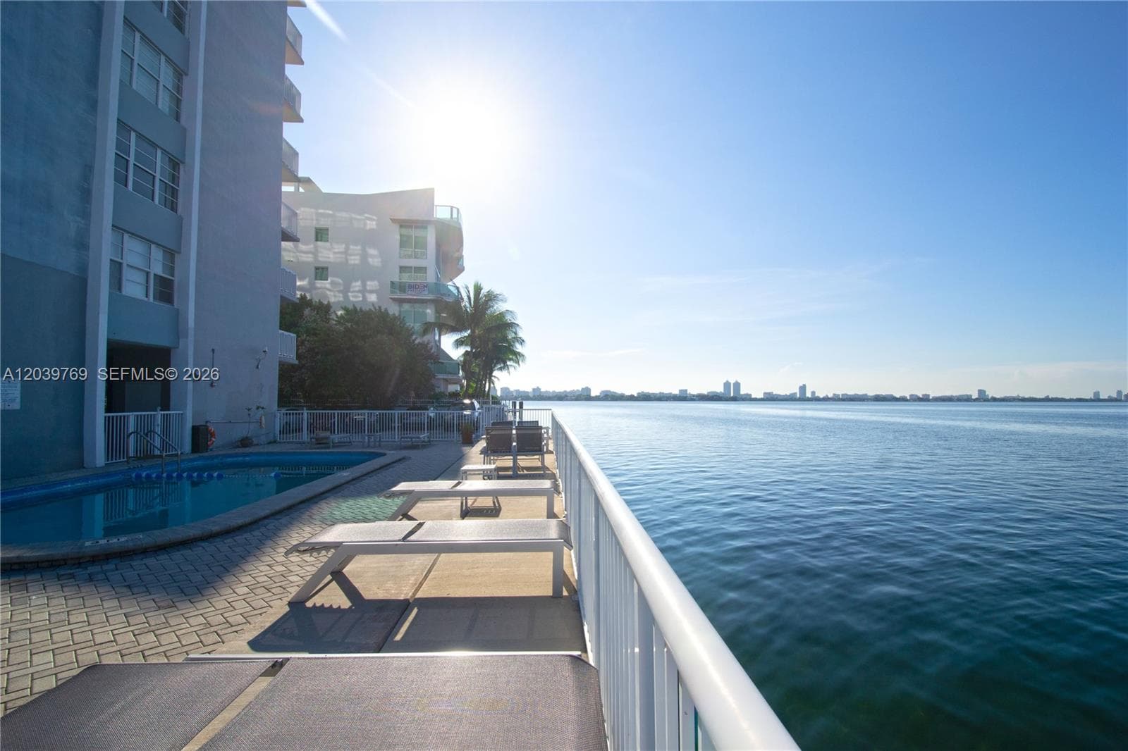 A12039769 — Miami Beach — 22