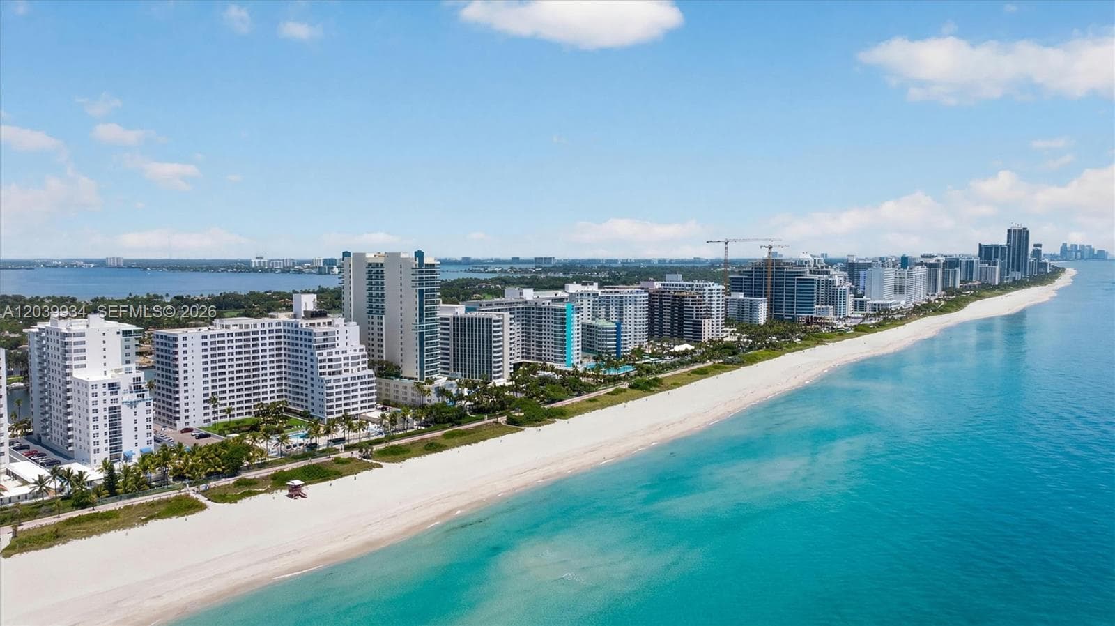 A12039934 — Miami Beach — 46