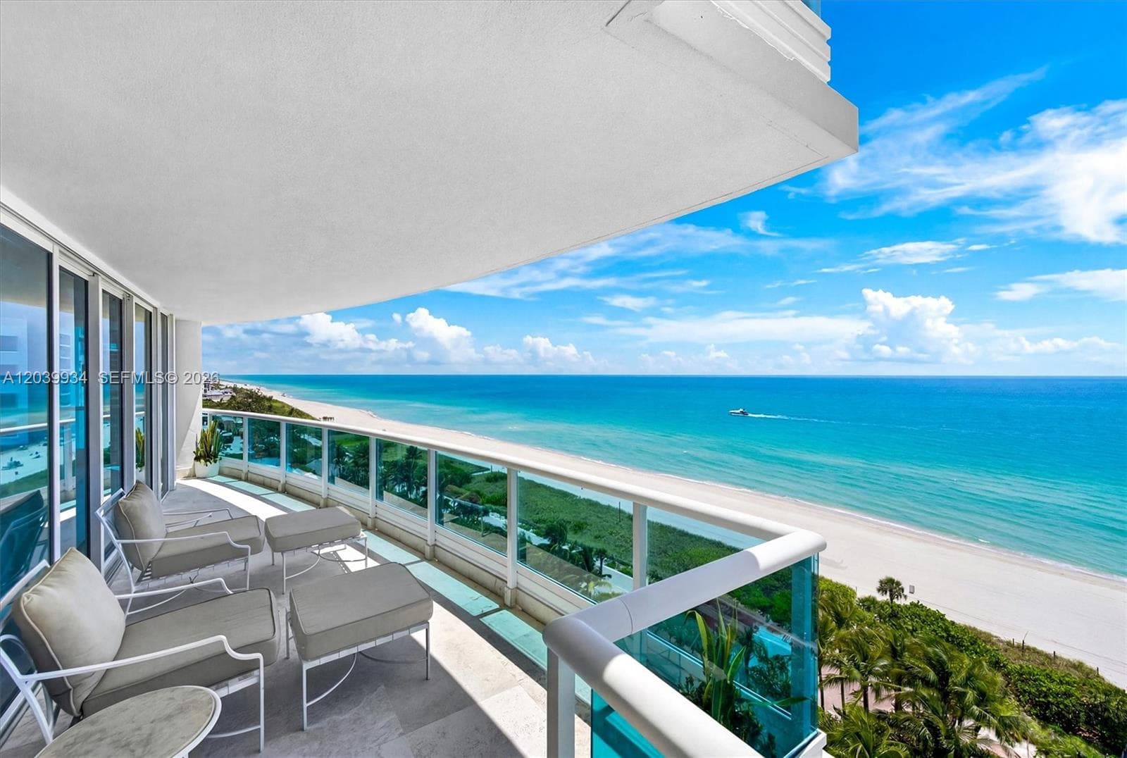 A12039934 — Miami Beach — 26