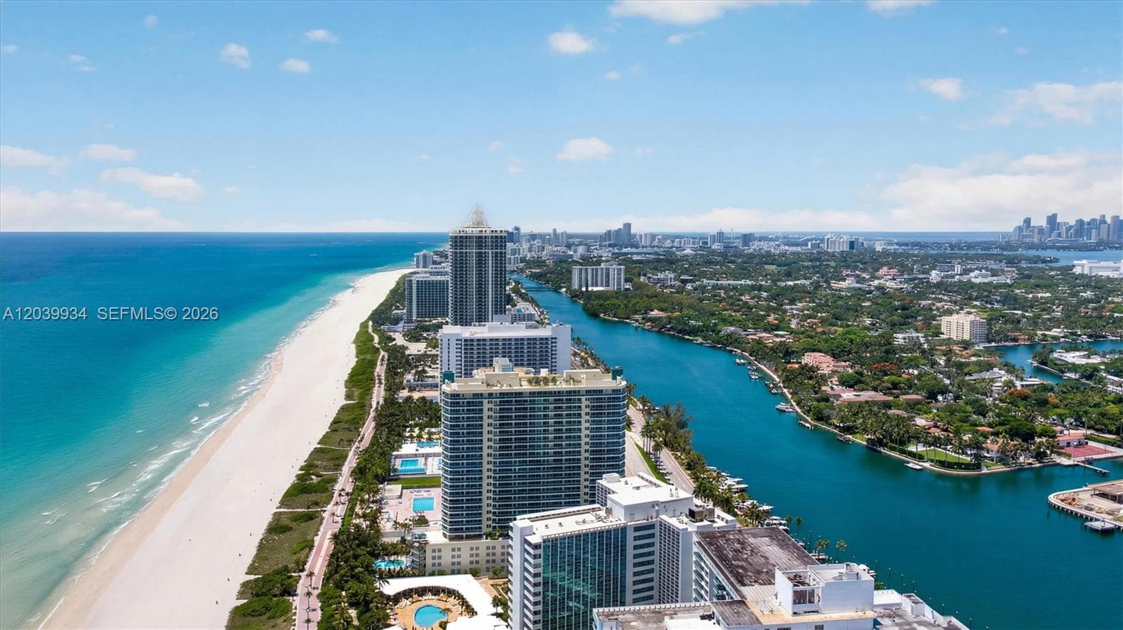 A12039934 — Miami Beach — 33