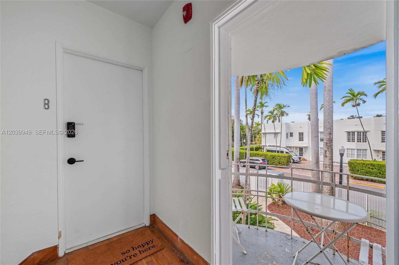 A12039949 — Miami Beach — 15