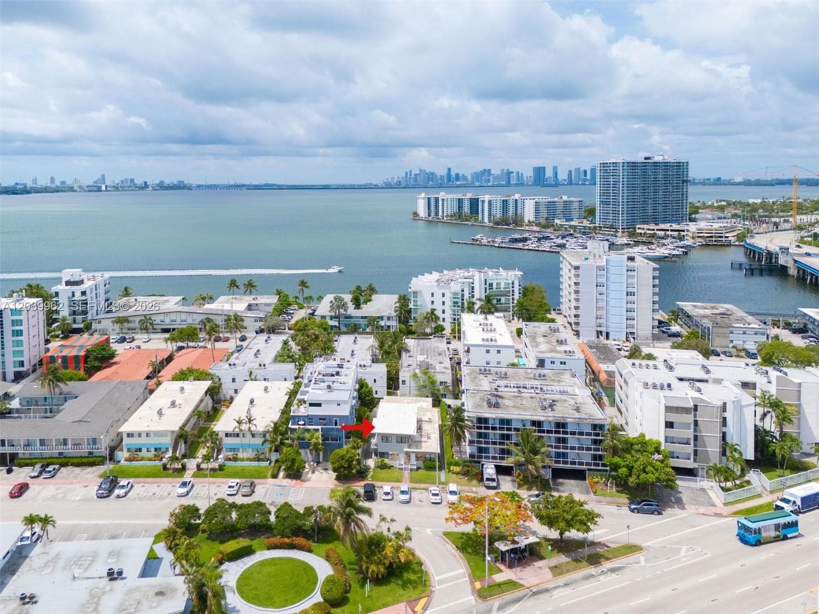 A12039962 — Miami Beach — 3
