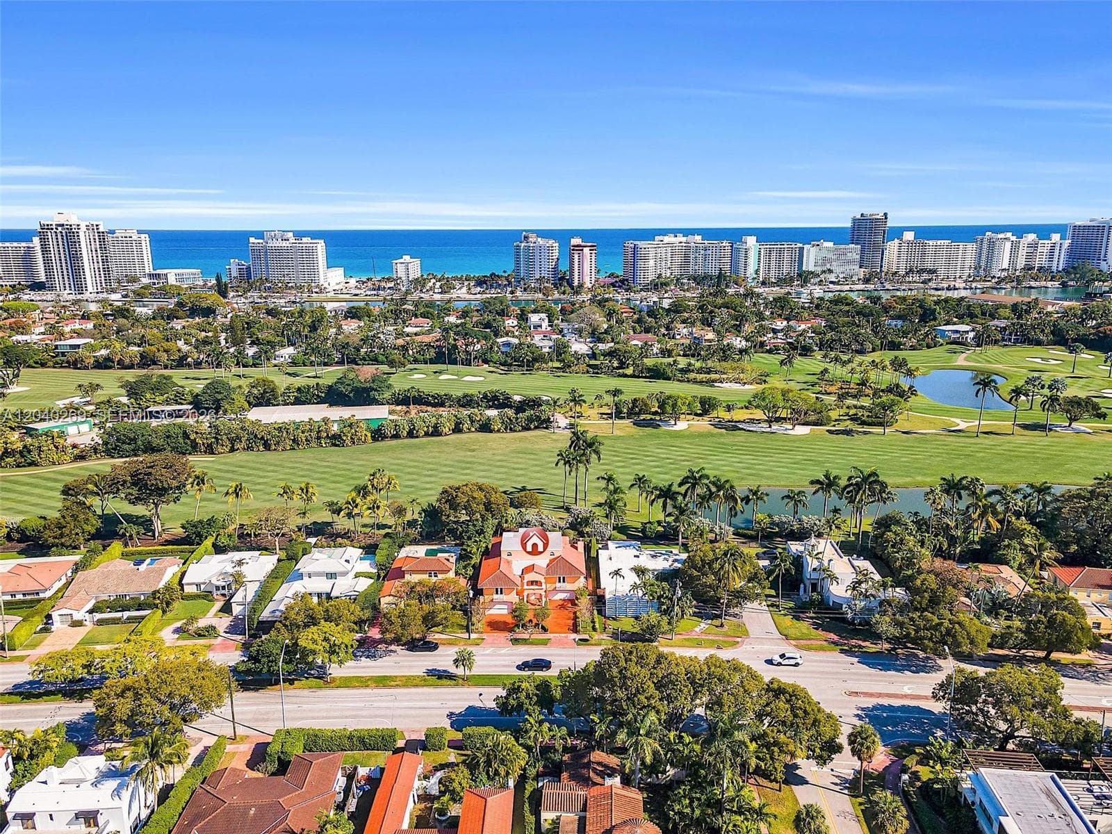A12040269 — Miami Beach — 43