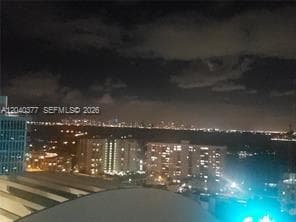 A12040377 — Miami Beach — 66