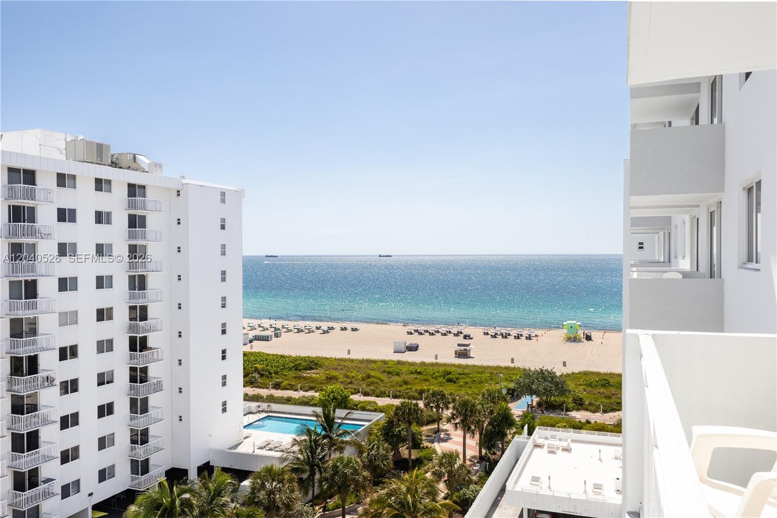 A12040526 — Miami Beach
