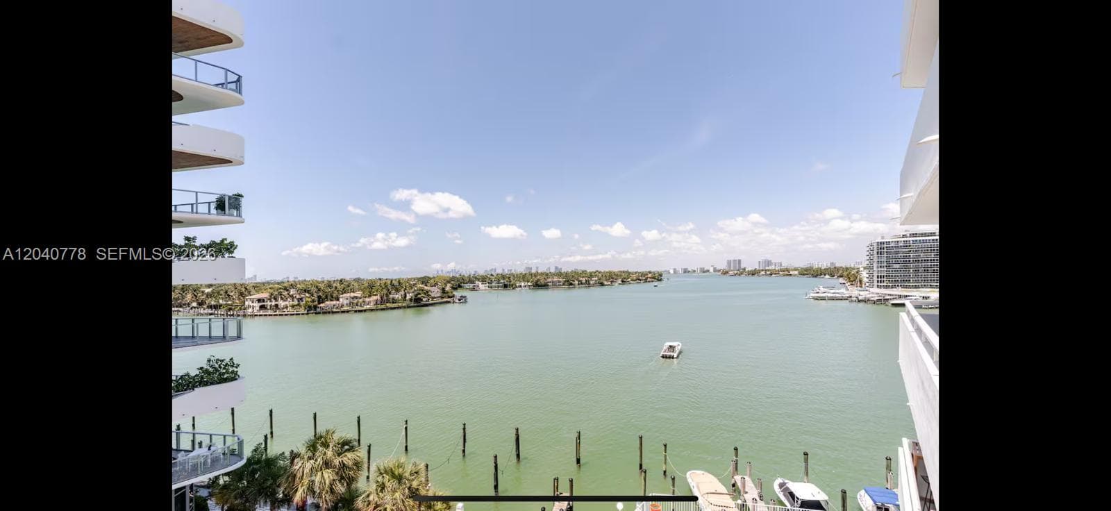 A12040778 — Miami Beach