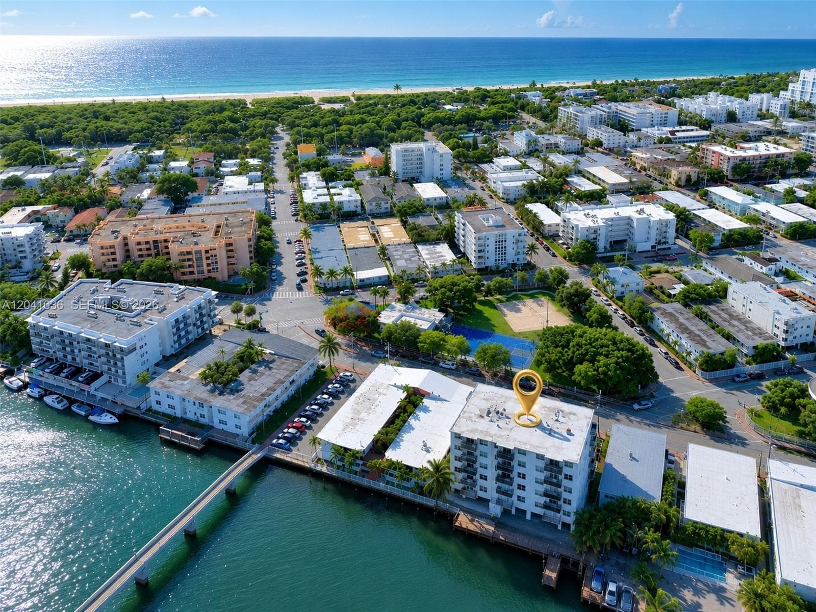 A12041036 — Miami Beach