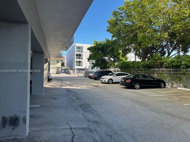 A12041530 — Miami Beach — 32