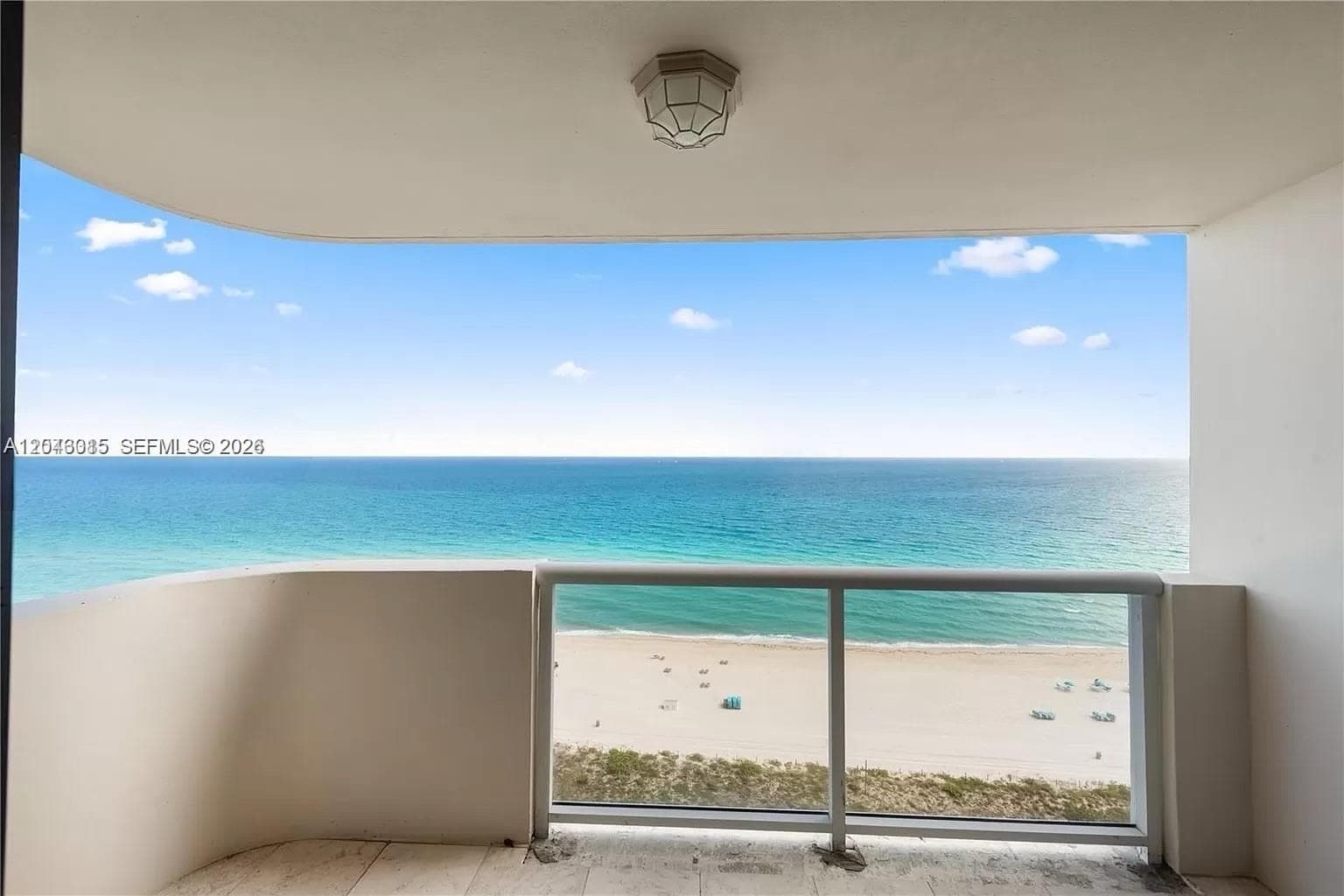 A12043015 — Miami Beach — 12