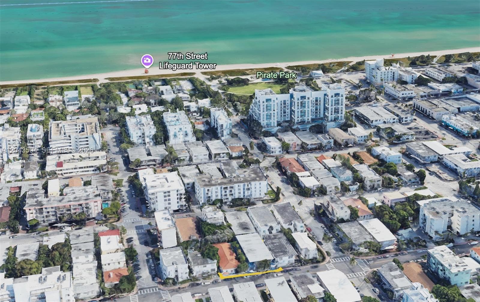 A12043504 — Miami Beach — 2