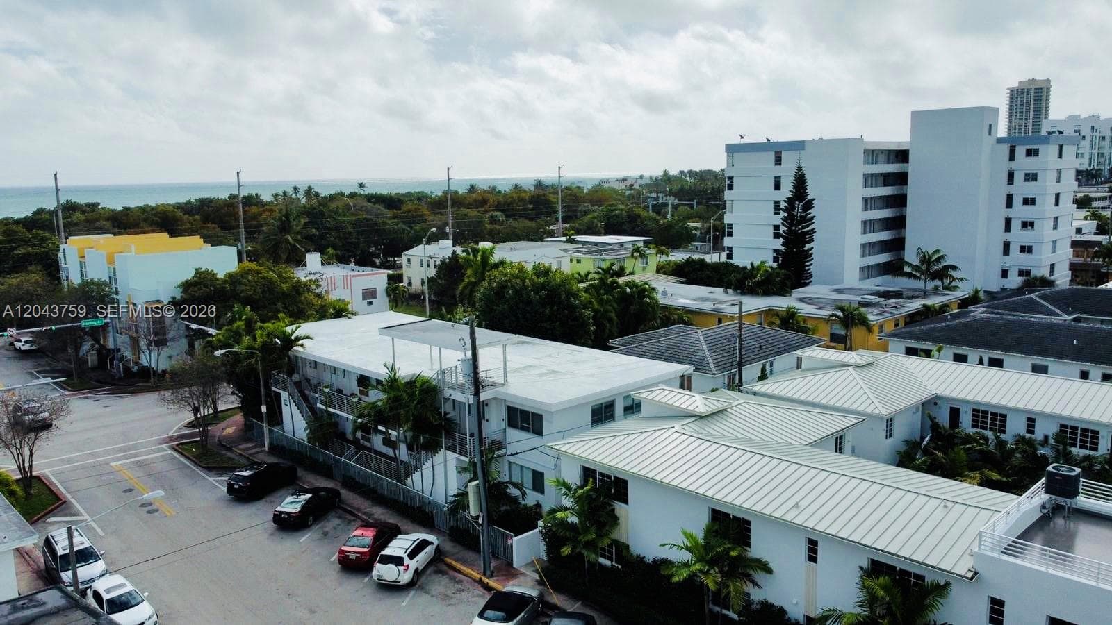 A12043759 — Miami Beach — 79
