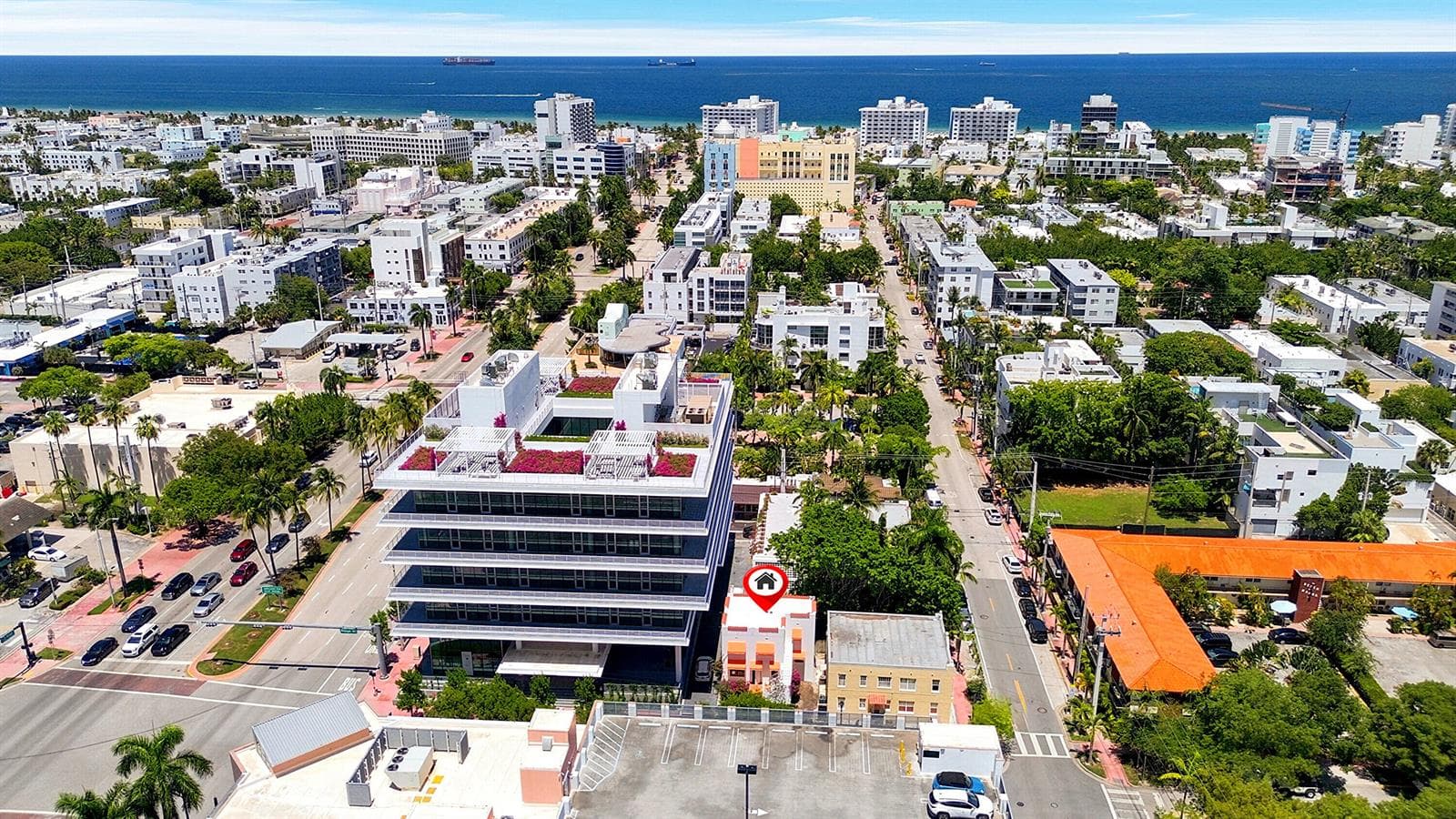 B26045735 — Miami Beach — 2