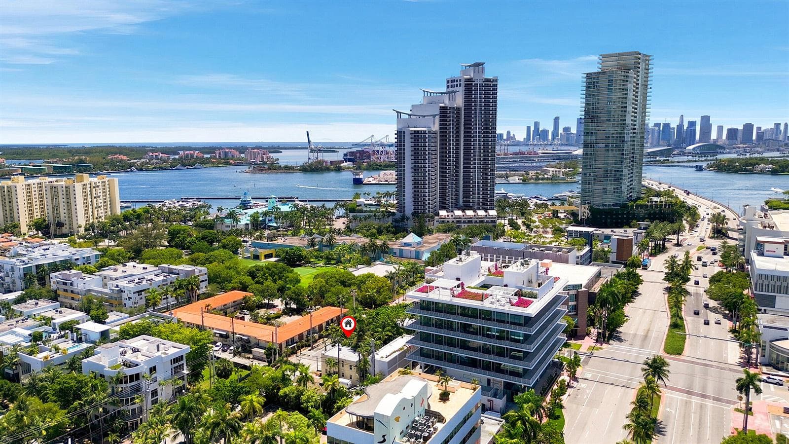 B26045735 — Miami Beach — 17