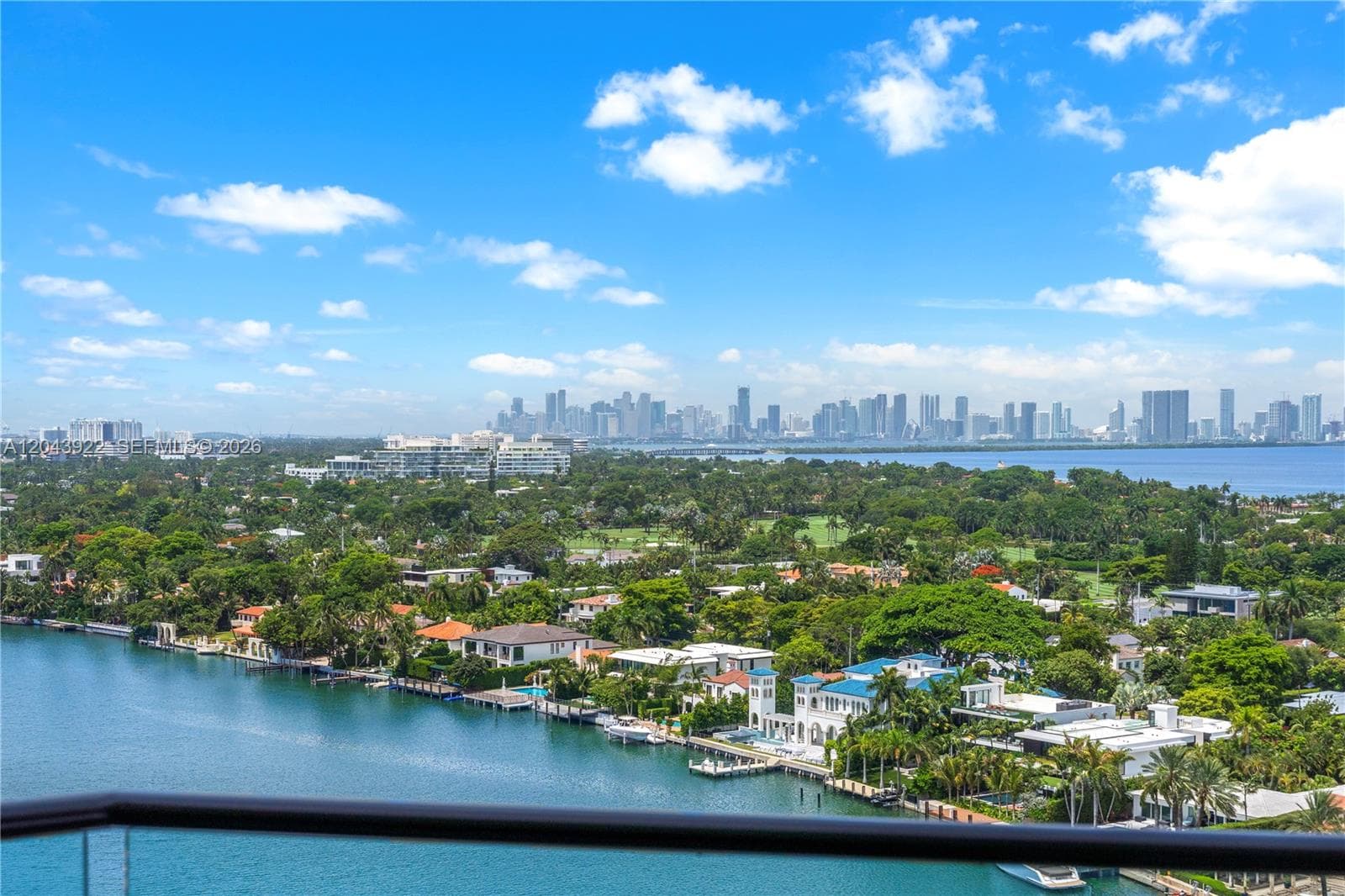 A12043922 — Miami Beach — 6