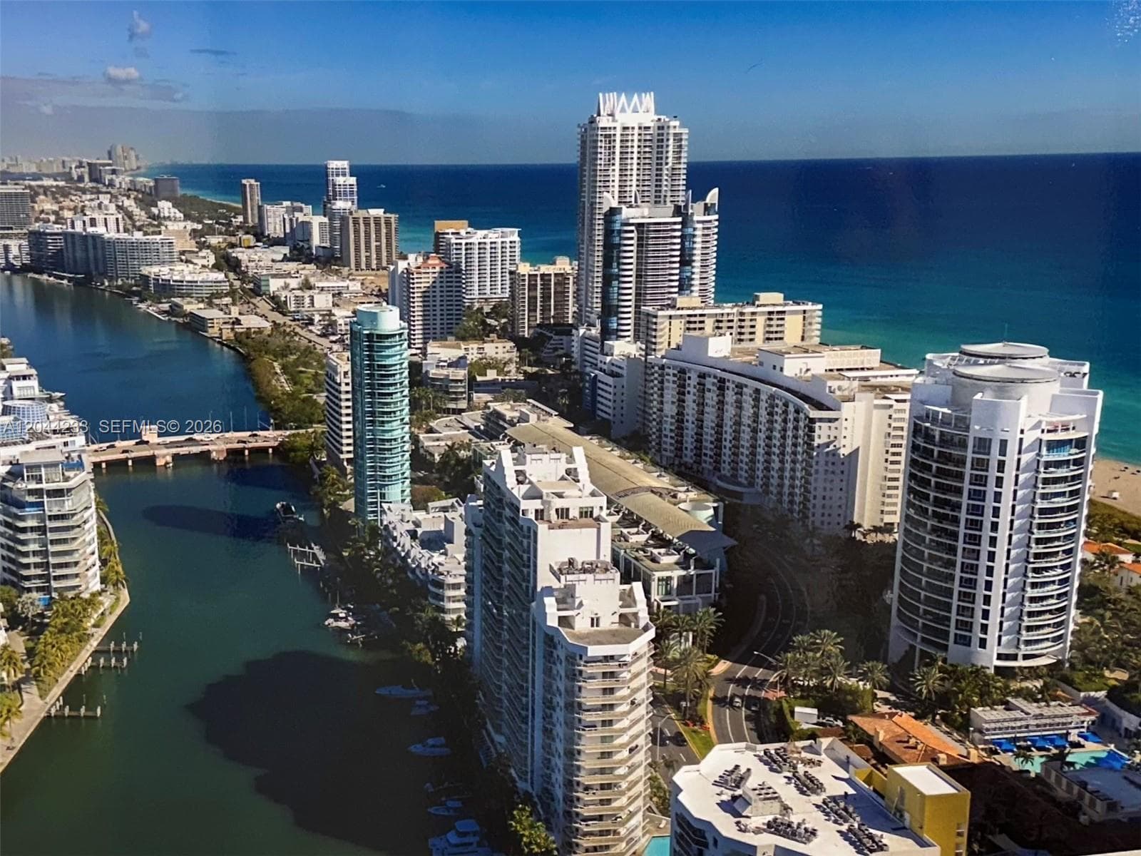 A12044233 — Miami Beach — 45
