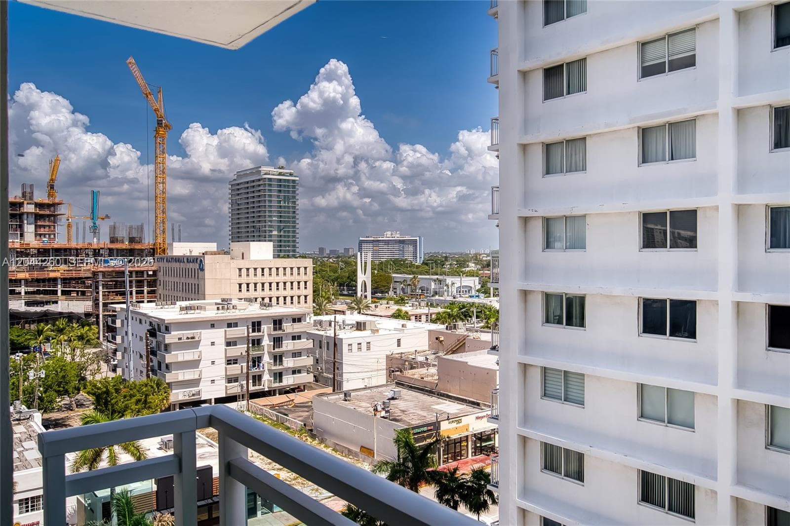 A12044260 — Miami Beach — 20