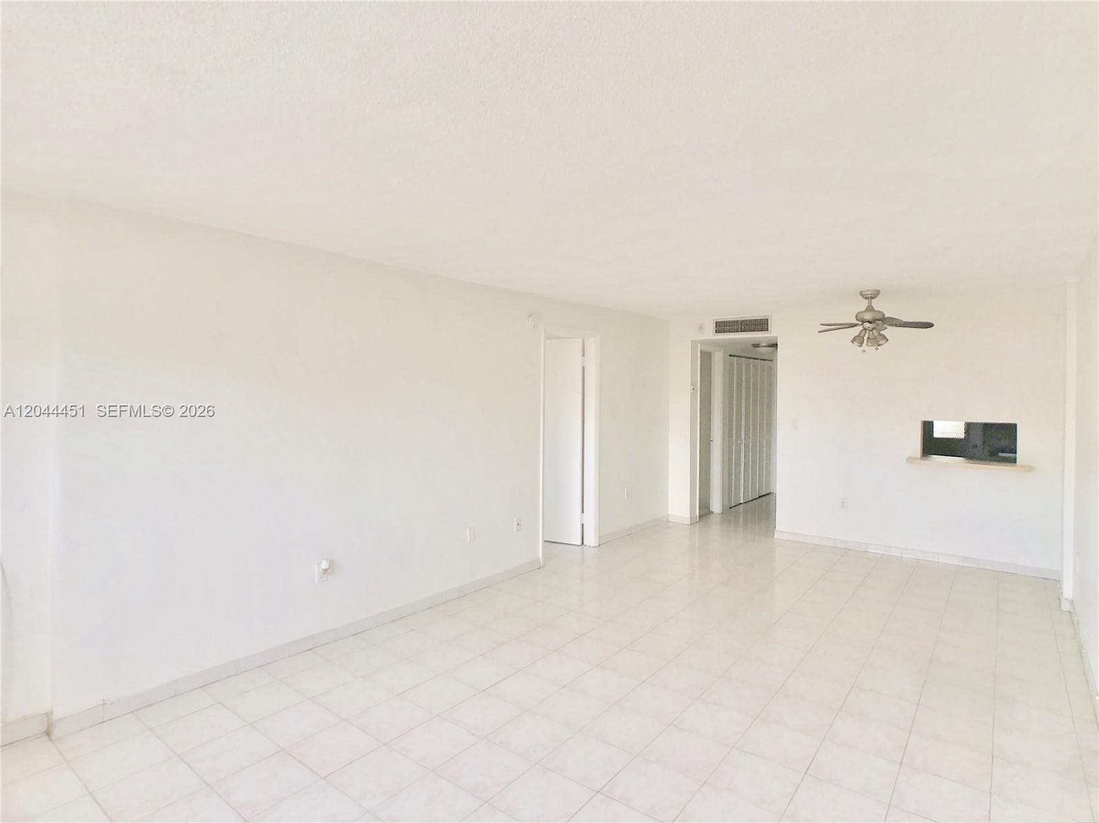 A12044451 — Miami Beach — 11