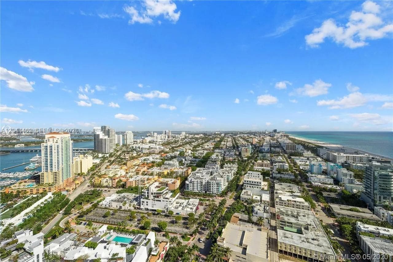A12044469 — Miami Beach — 12