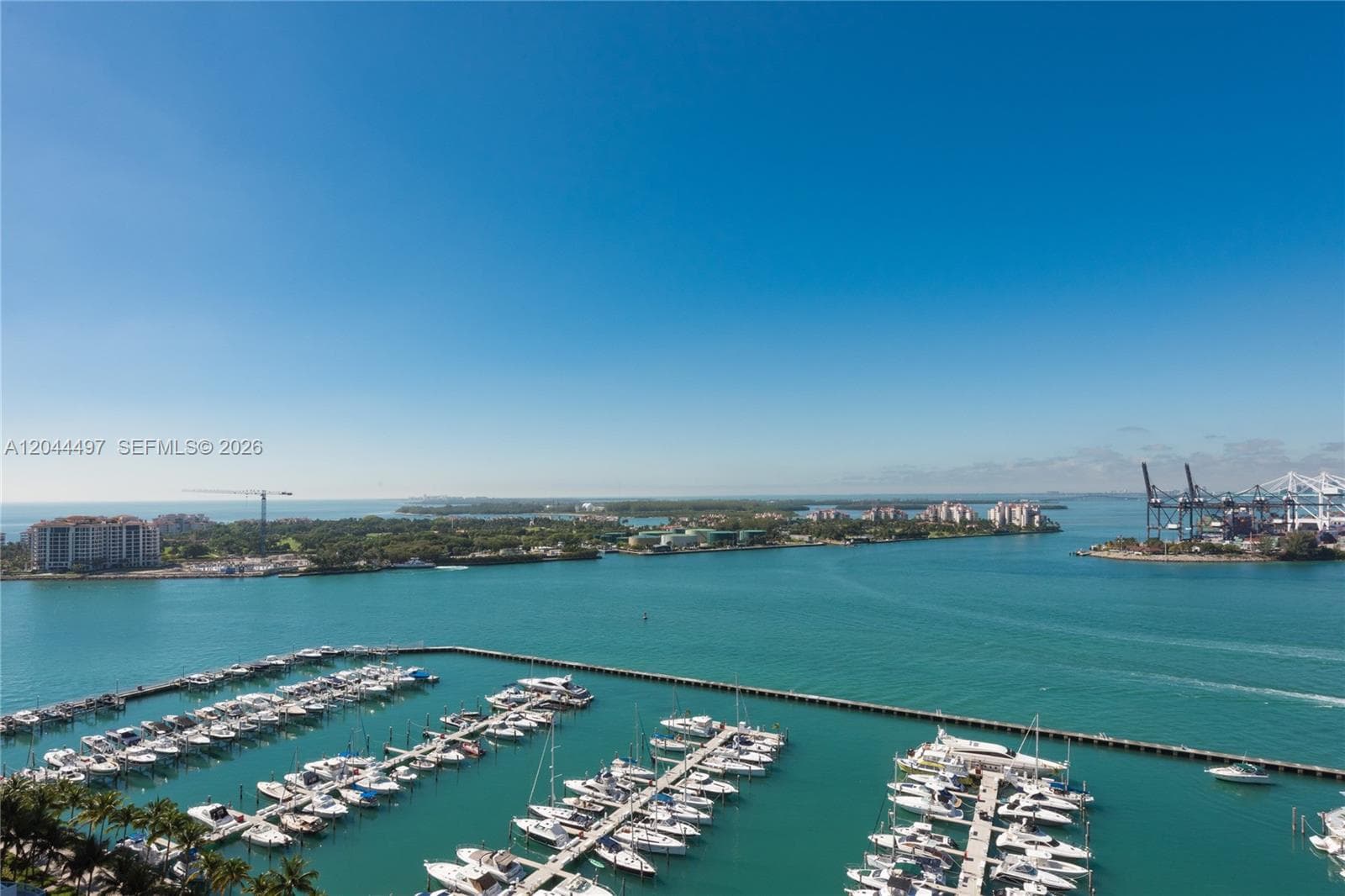 A12044497 — Miami Beach — 22