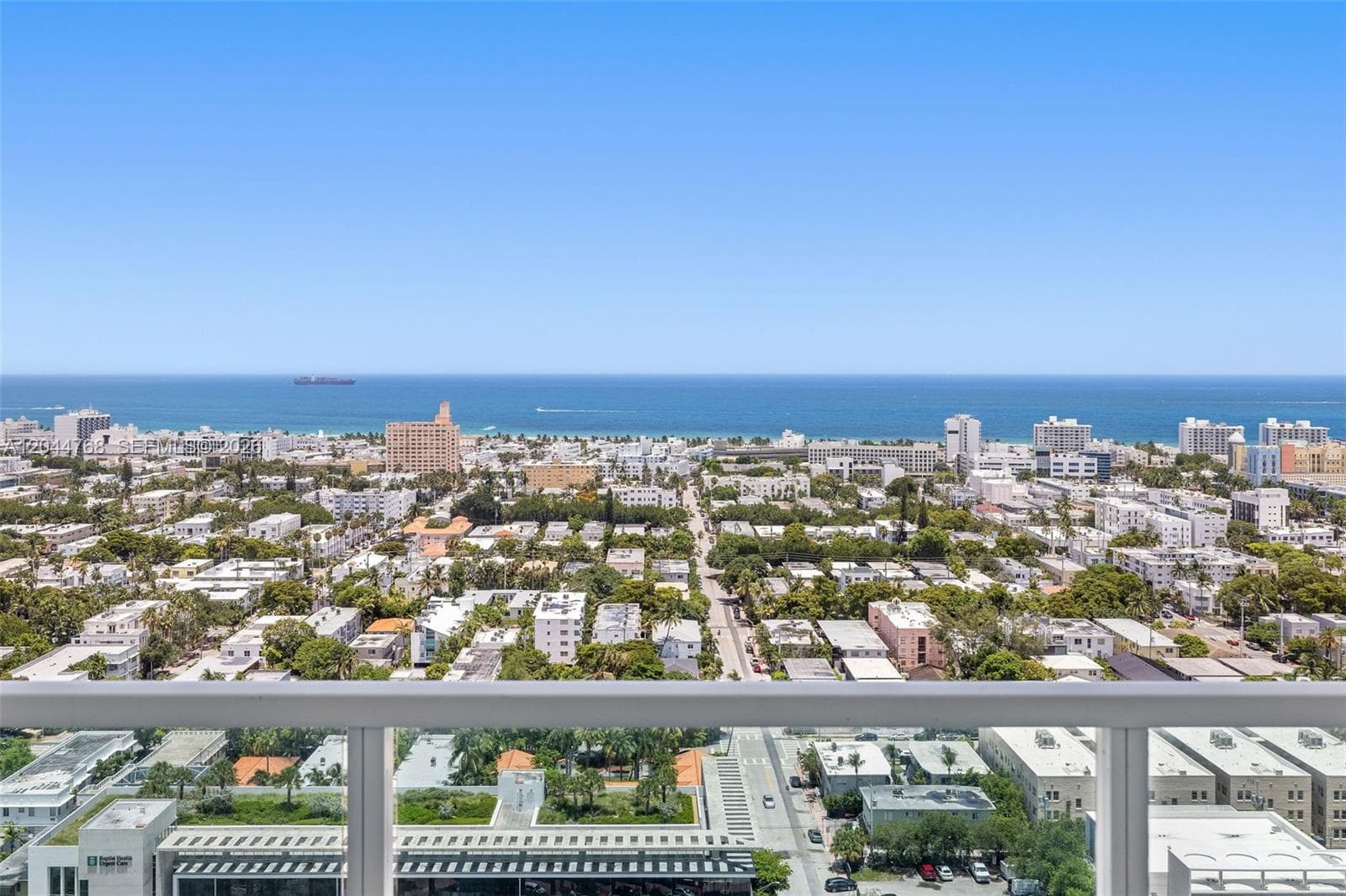 A12044768 — Miami Beach — 24