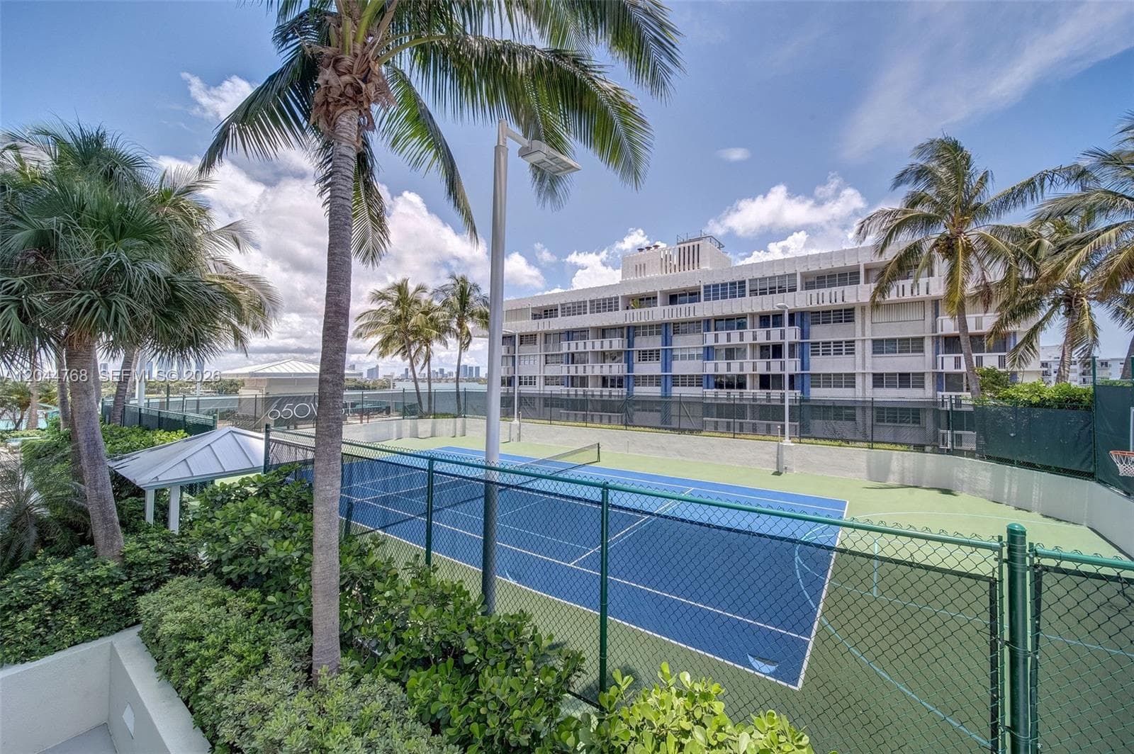 A12044768 — Miami Beach — 38