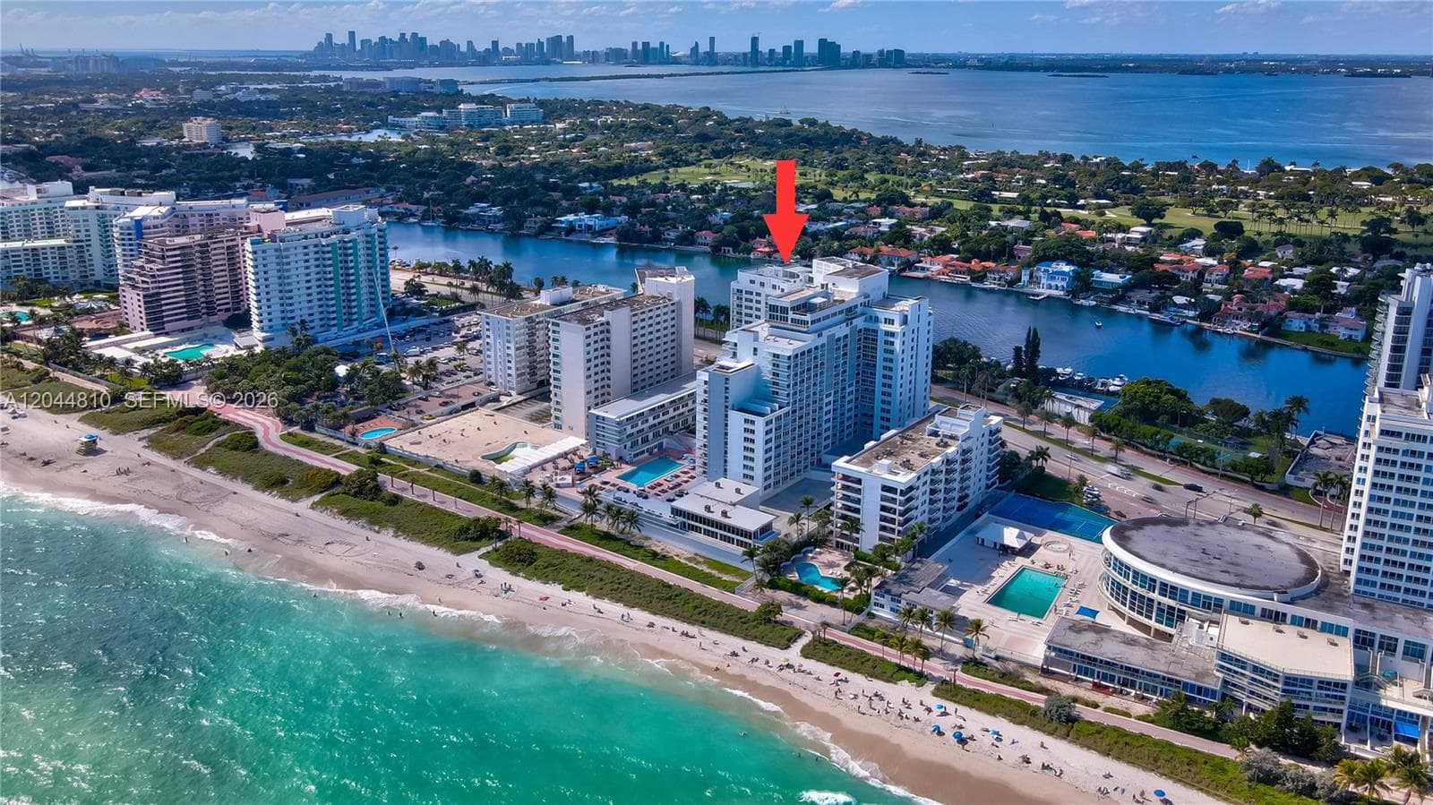 A12044810 — Miami Beach — 23