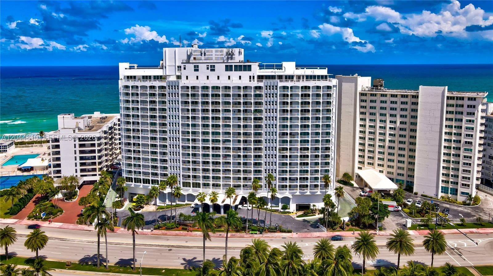 A12044810 — Miami Beach — 22