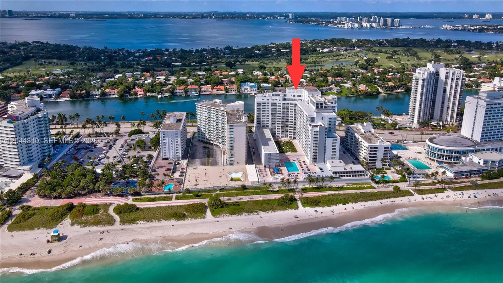 A12044810 — Miami Beach