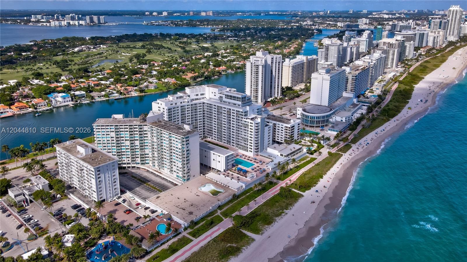 A12044810 — Miami Beach — 20