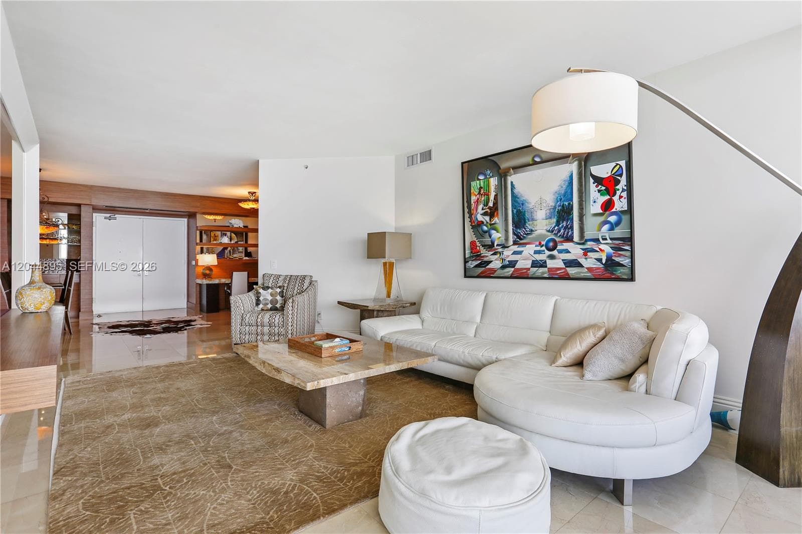 A12044895 — Miami Beach — 13