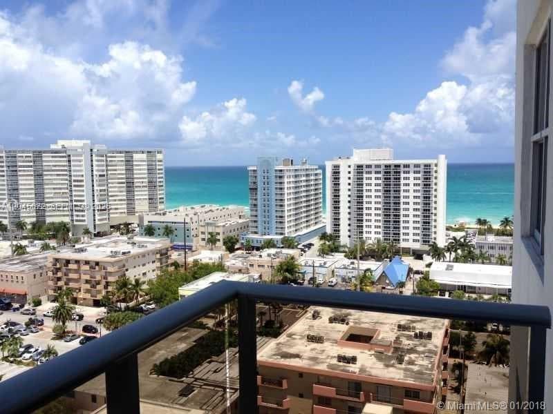 A12045072 — Miami Beach — 19