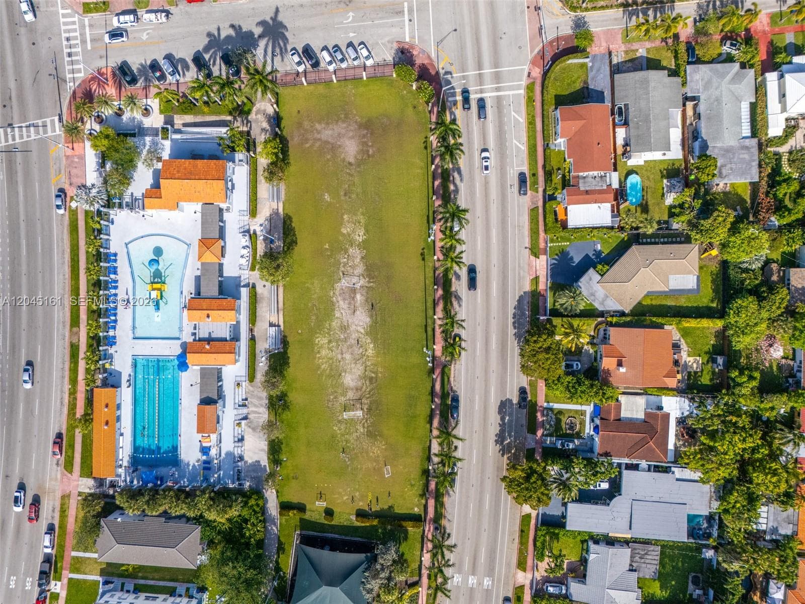 A12045161 — Miami Beach — 26